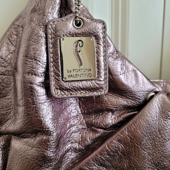 Valentino Fortuna Metallic Handbag - Picture 2 of 3